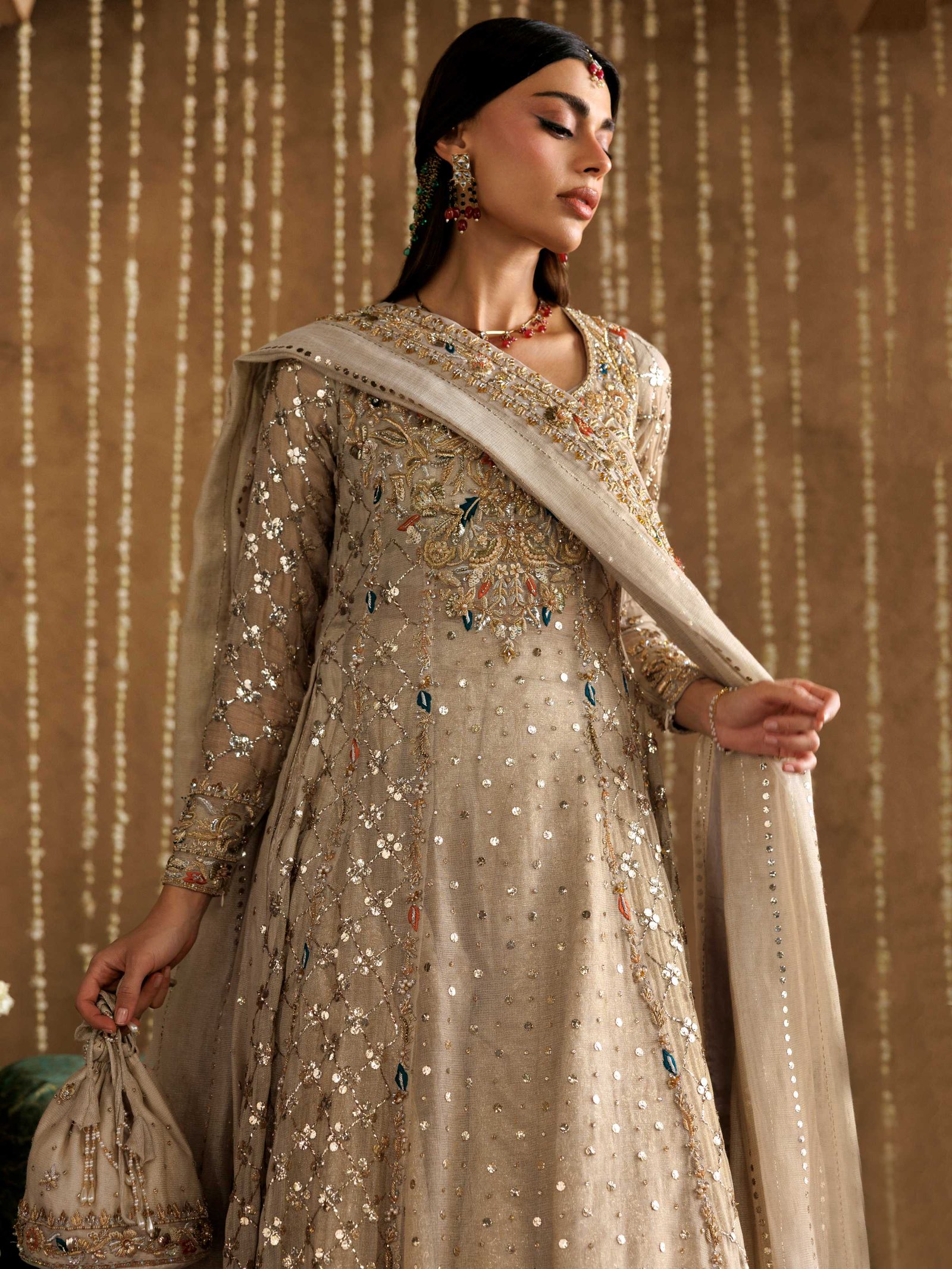Parisa - Image 2